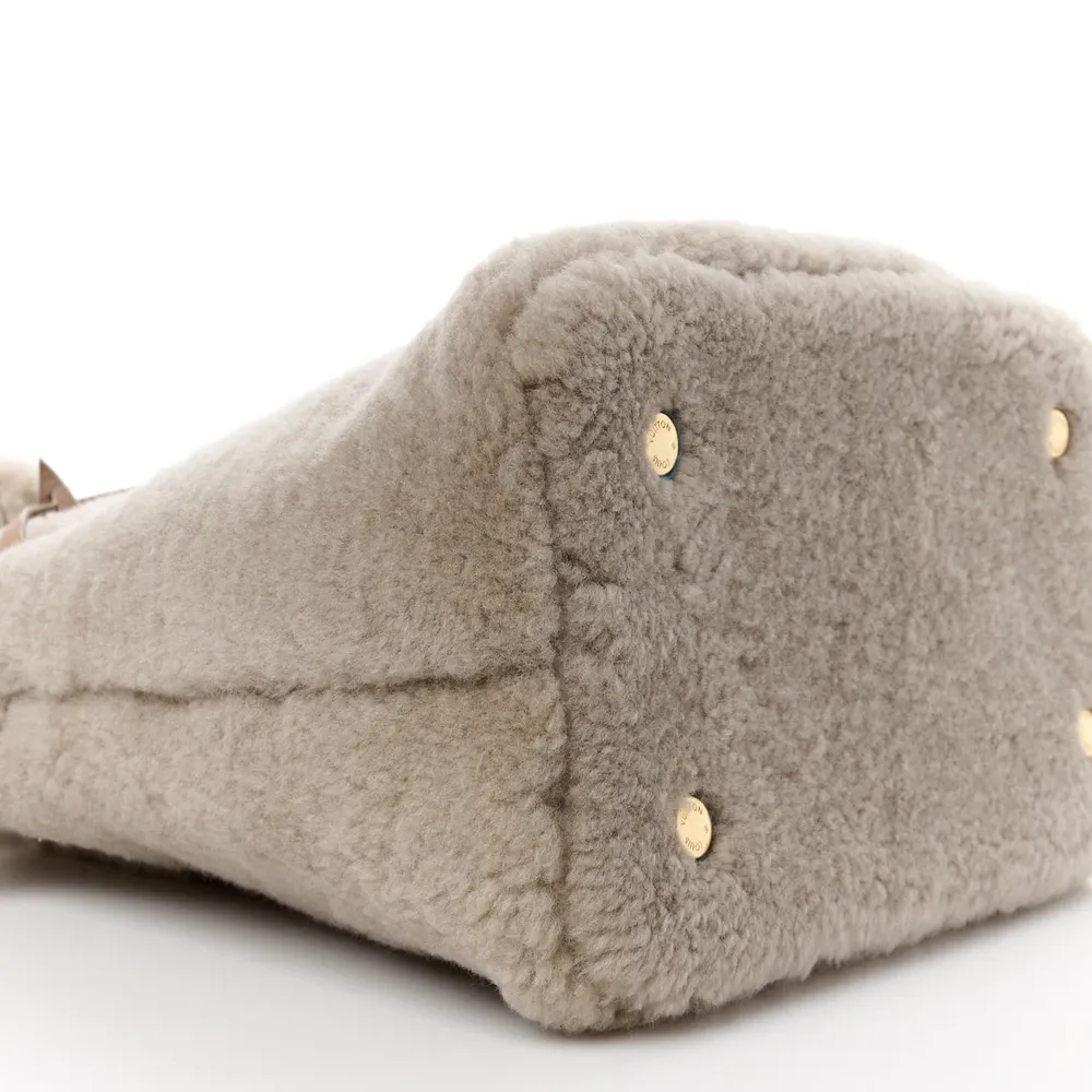 Louis Vuitton Shearling Pulsion Lockit MM High Quality Fake - Image 4