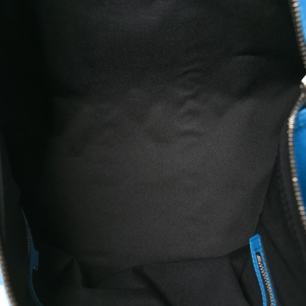 Replica Louis Vuitton Taiga Leather Monogram Keepall 50 Bag - Image 6