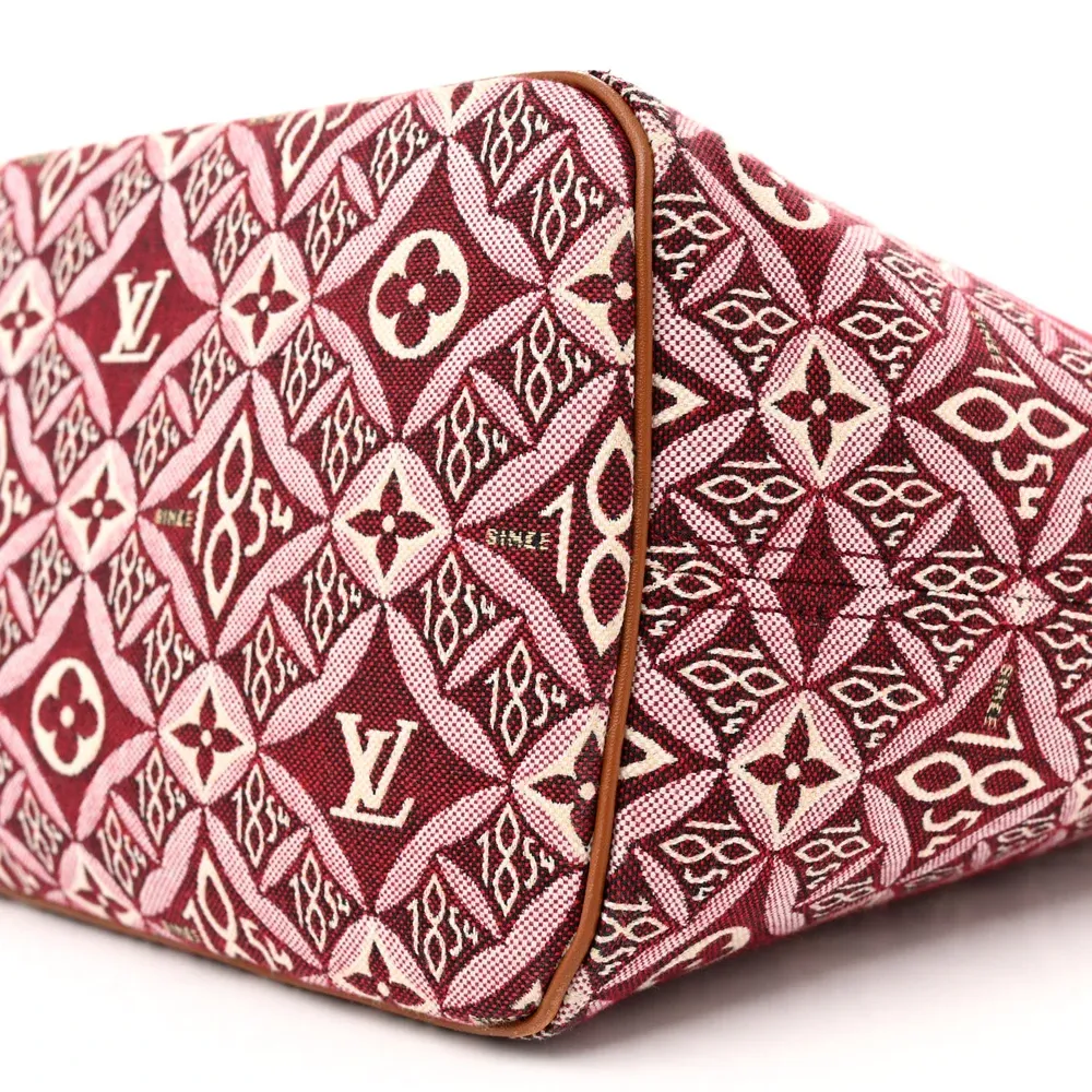 Superfake Handbags That Redefine Louis Vuitton Luxury - Image 5