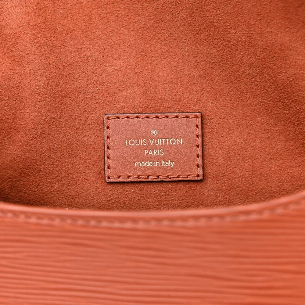 Replica Louis Vuitton Cognac Saumur BB – Brass Hardware Perfection - Image 4