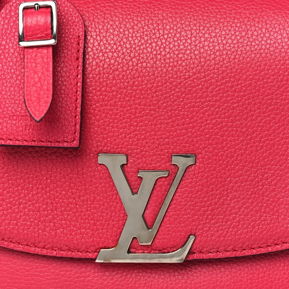Louis Vuitton Vivienne NM PM Replica – Premium Grained Calfskin - Image 5