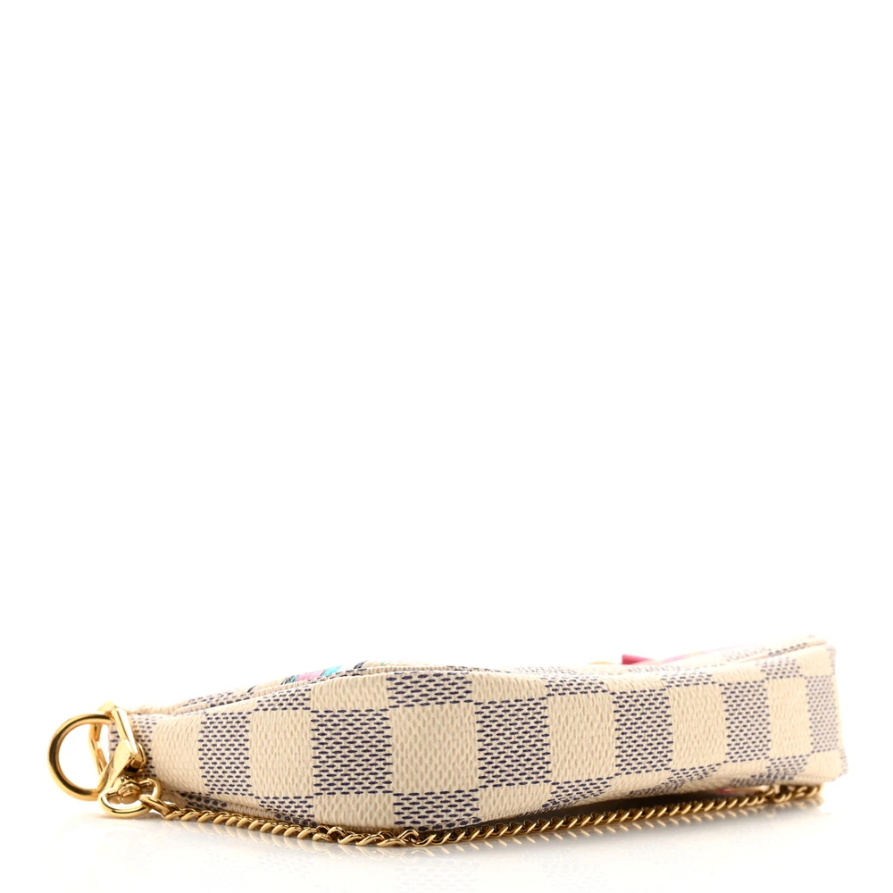 Louis Vuitton 2021 Replica Christmas Pochette – Superfake Handbags - Image 4