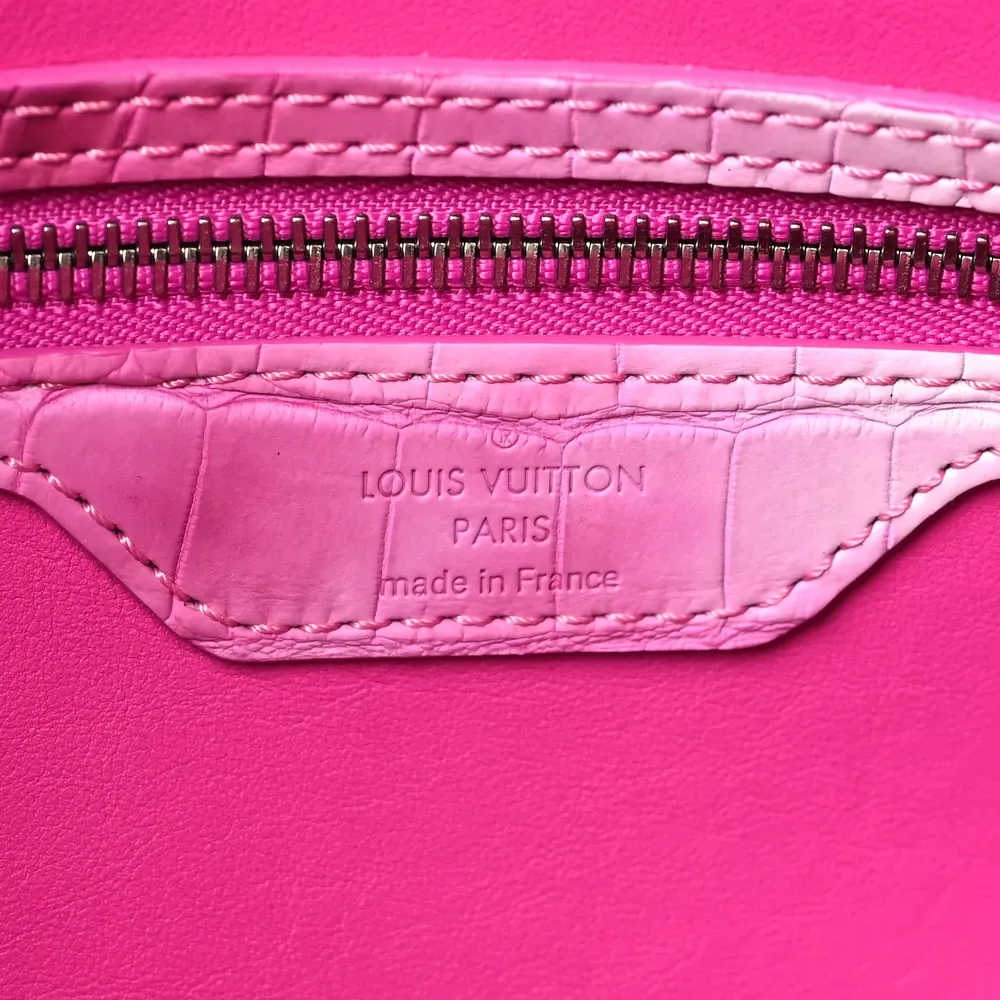 Superfake Louis Vuitton Alligator Leather Keepall with Silver Hardware - Image 4