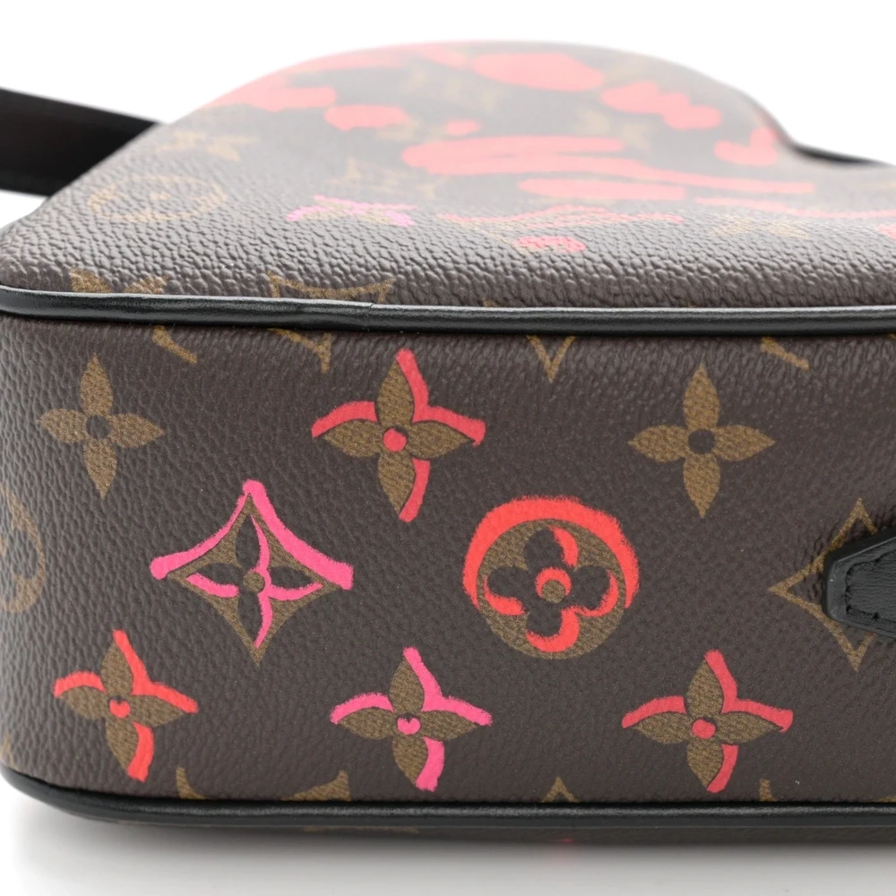 Louis Vuitton Fall in Love Sac Coeur PM Superfake Handbags - Image 7