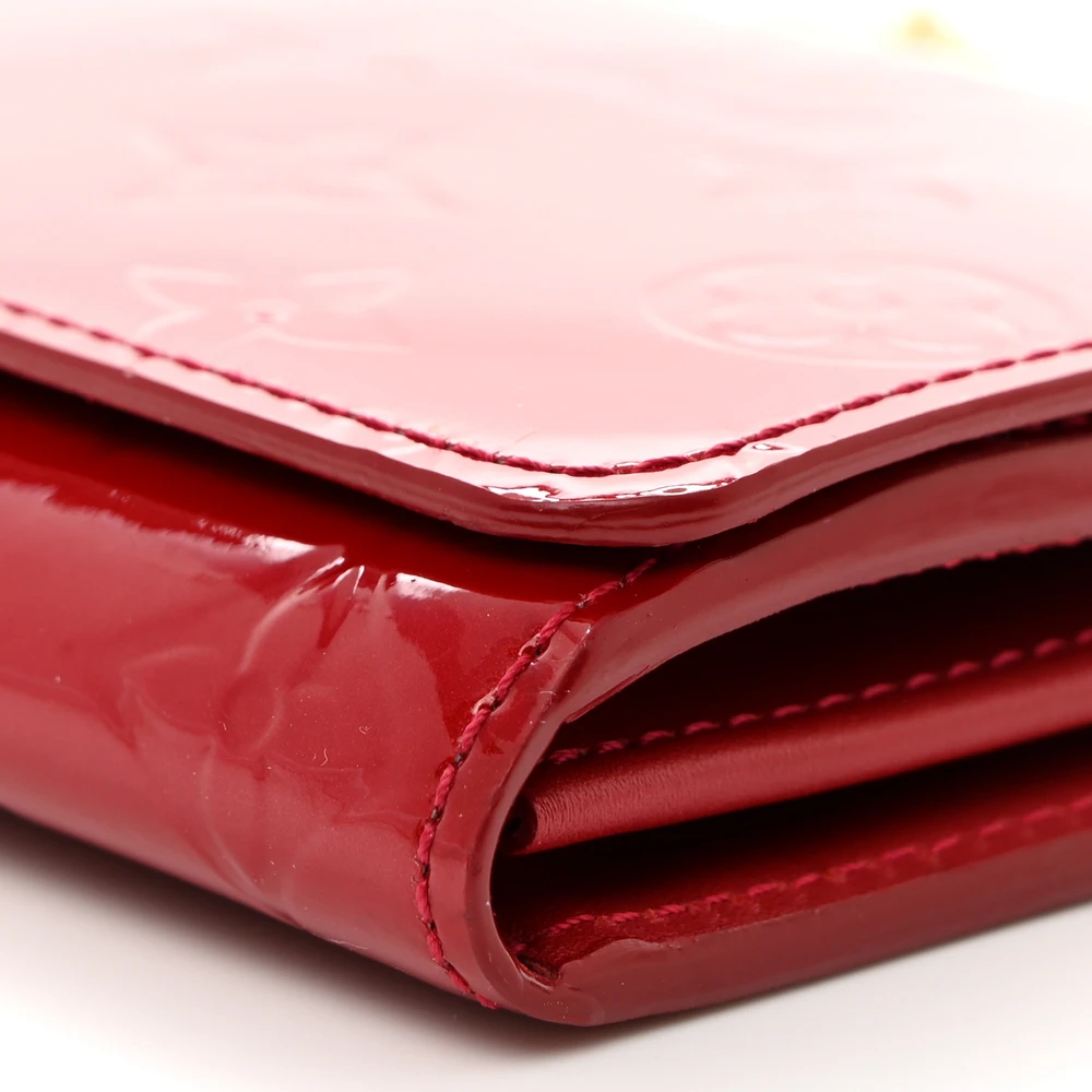 Louis Vuitton Vernis Wallet PM Replica – Superfake with Gold Hardware - Image 2