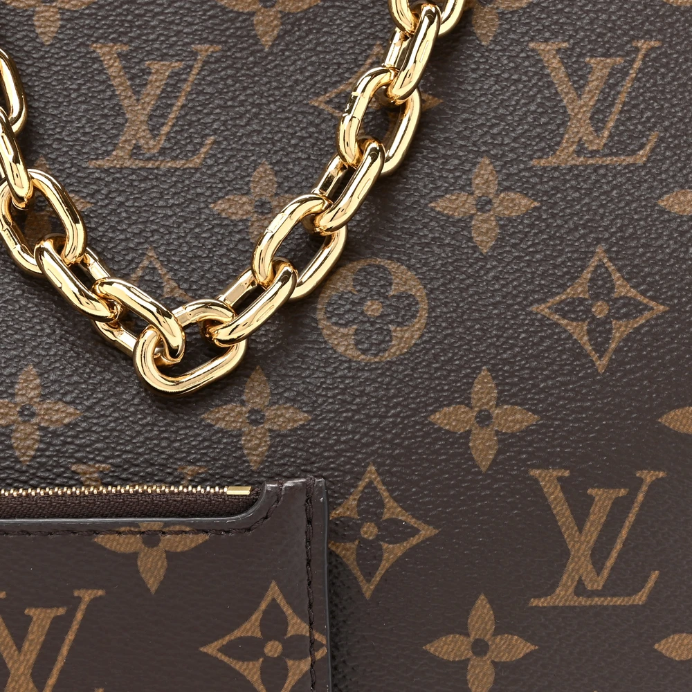 Discover the Best Mirror Quality Replica Louis Vuitton Hobo - Image 7